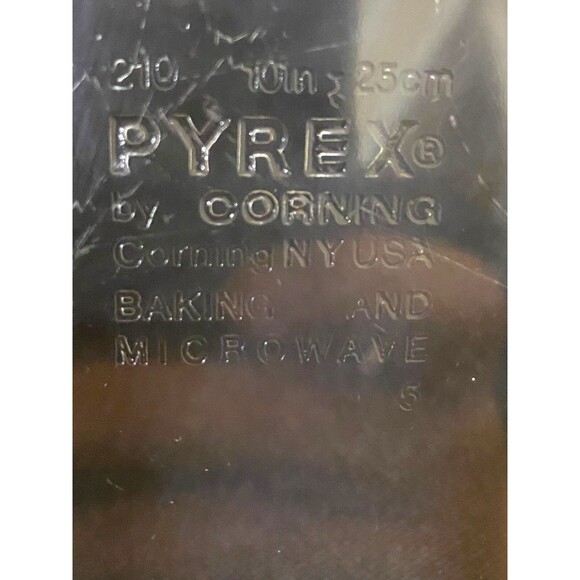 Vintage Pyrex #210 10 inch/25 cm Clear Deep Dish Pie Plate - Picture 7 of 7
